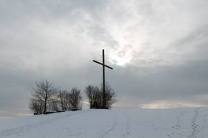 Winterlandschaft mit Kreuz für Adam von Trott
